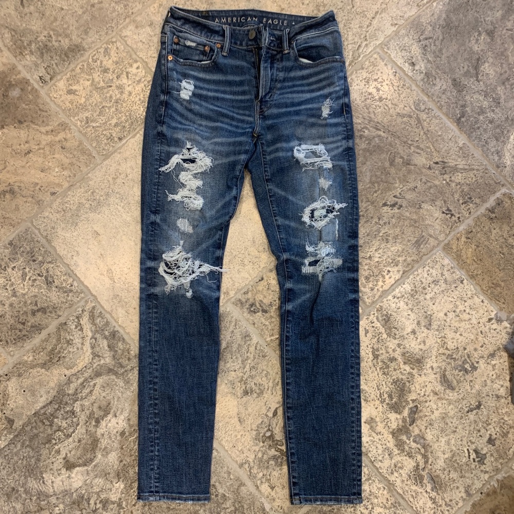 American Eagle Distressed Jeans 29 X 32